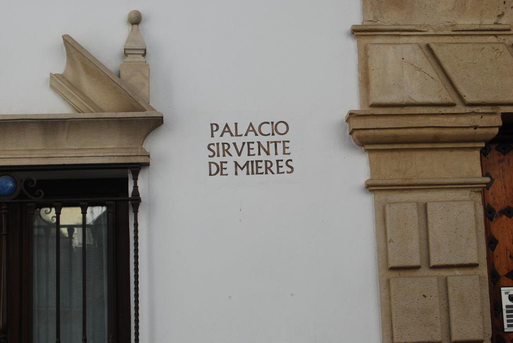 Palacio Sirvente Mieres - Parking Gratuito Андухар Экстерьер фото